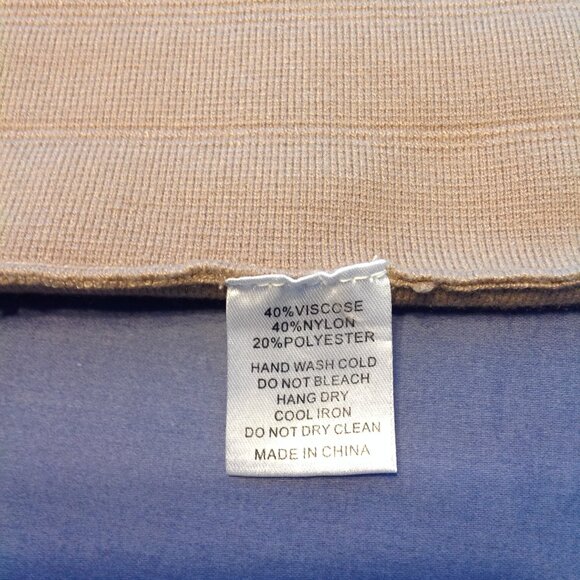 all : row The Millie Crop Tank Top Sweater Beige Tan M - Picture 10 of 10